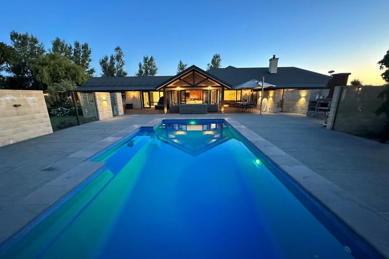 Photo of property in 103 Spur Road, Hadlow, Timaru, 7975