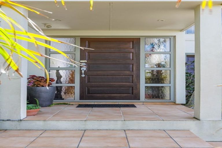 Photo of property in 31 Merehai Place, Snells Beach, 0920