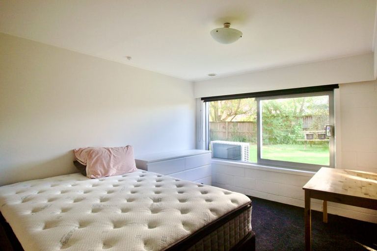 Photo of property in 1/18 Sydney Street, Hauraki, Auckland, 0622