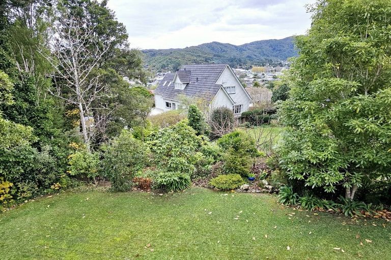 Photo of property in 51a Wright Street, Wainuiomata, Lower Hutt, 5014