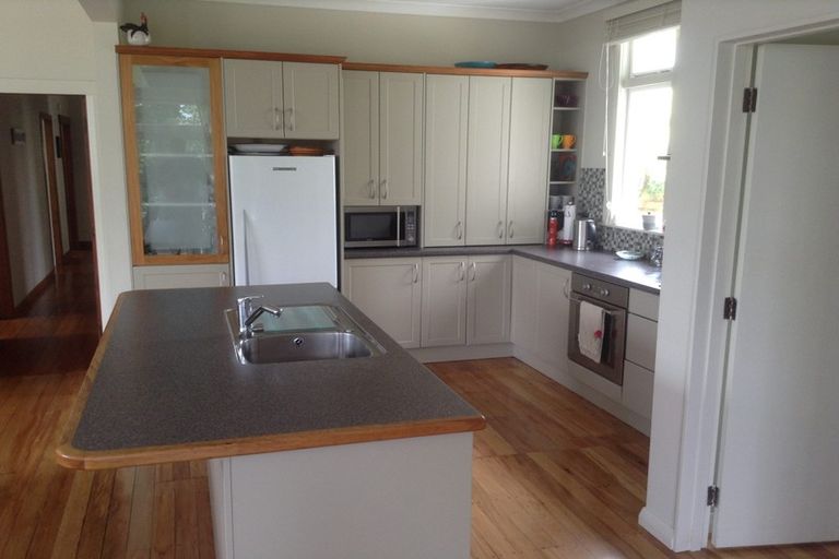 Photo of property in 37 Dorset Avenue, Westown, New Plymouth, 4310