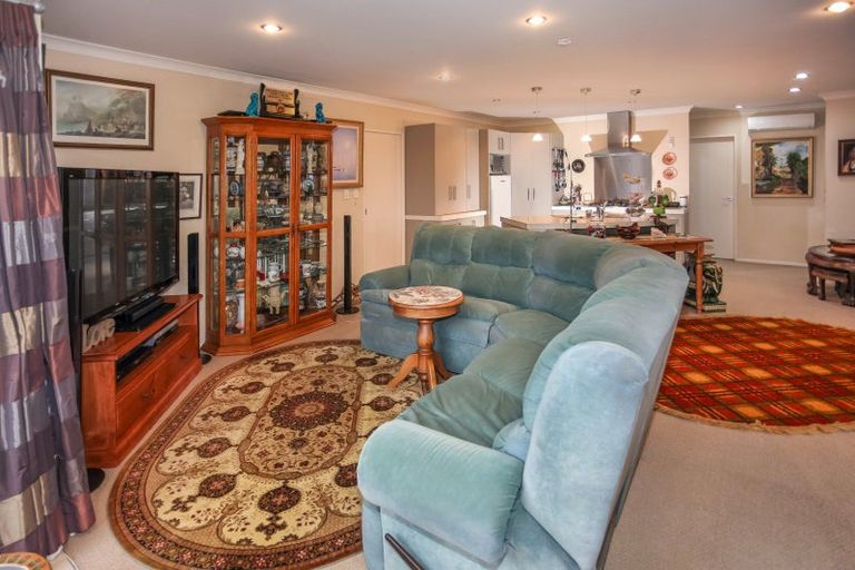 Photo of property in 59b Puriri Road, Pukekohe, 2120