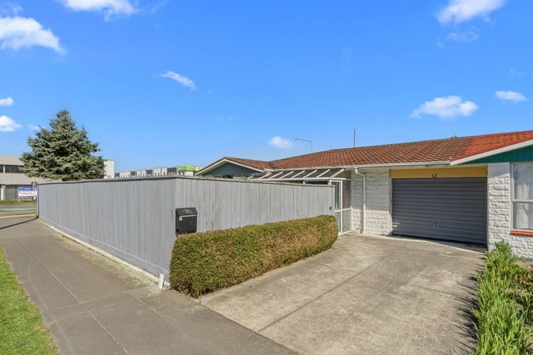 Photo of property in 1/1 Craven Street, Sockburn, Christchurch, 8042