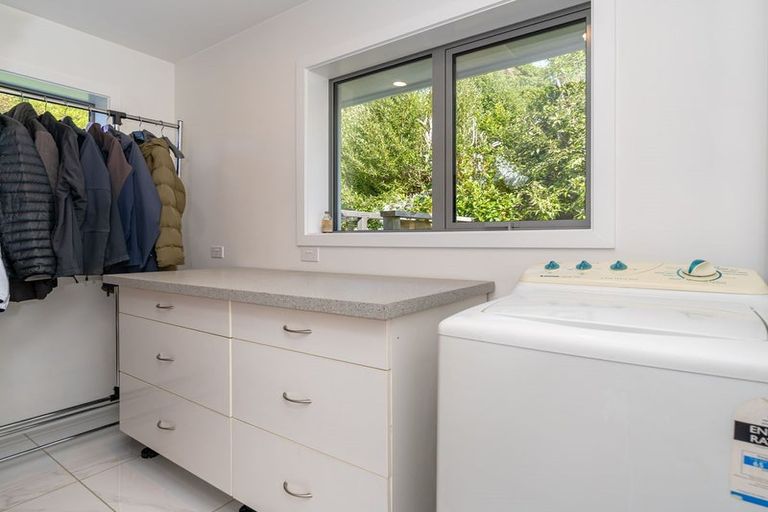 Photo of property in 5 Hellyer Street, Macandrew Bay, Dunedin, 9014