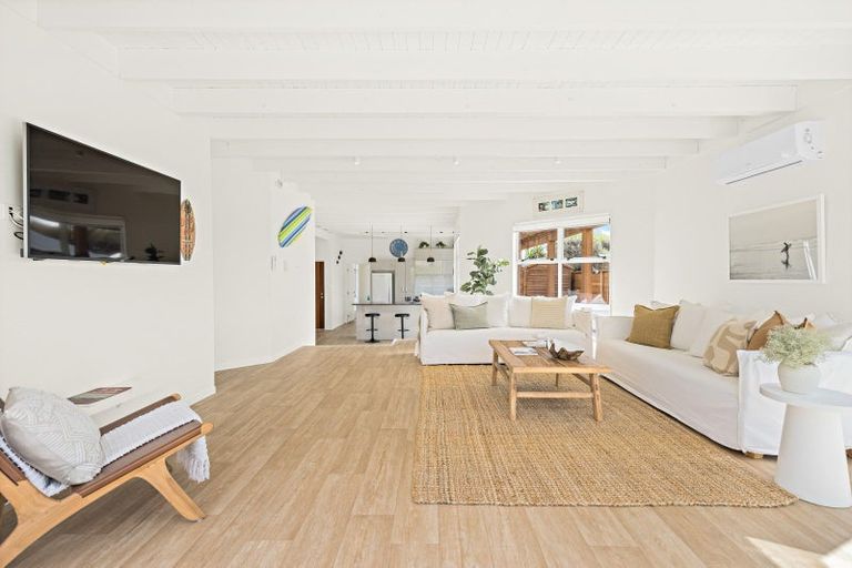 Photo of property in 19a Ruby Cove, Omaha, 0986