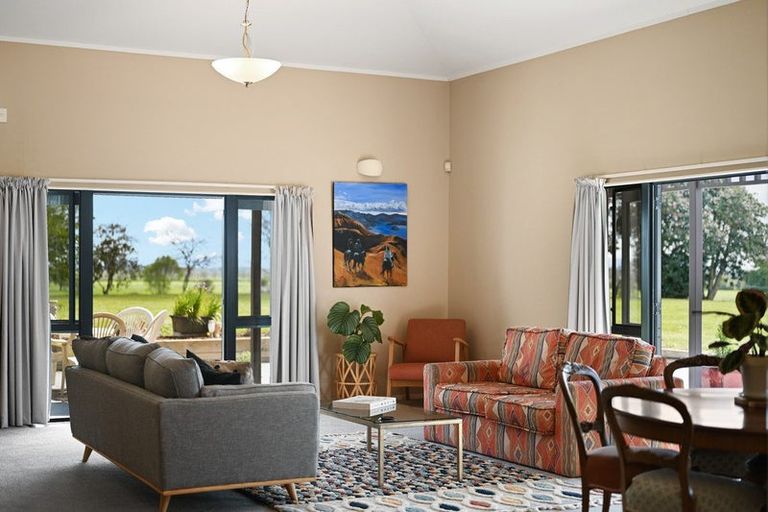 Photo of property in 18 Masters Road, Eureka, Hamilton, 3287