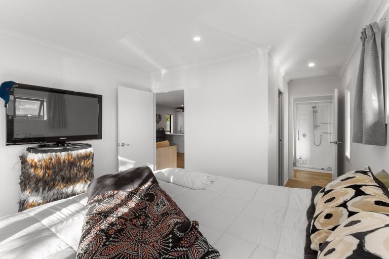 Photo of property in 25d Stout Street, Shannon, 4821