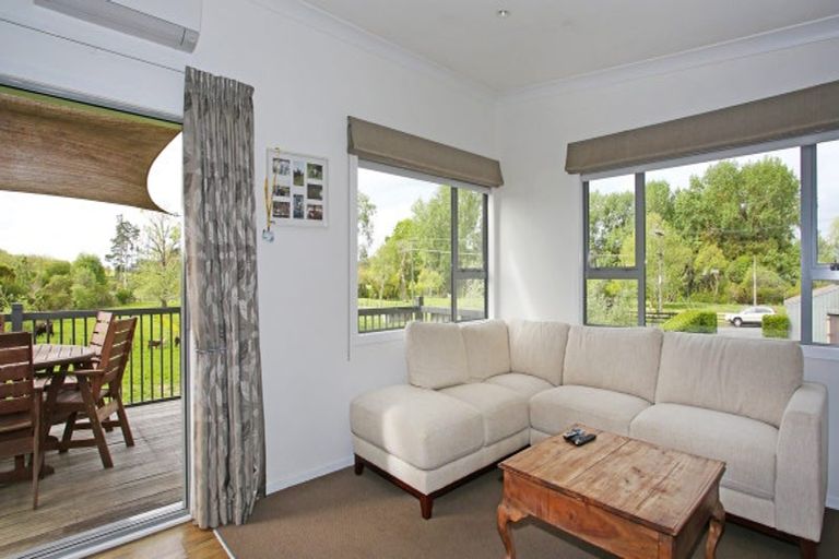 Photo of property in 332a Karaka Road, Karaka, Drury, 2578