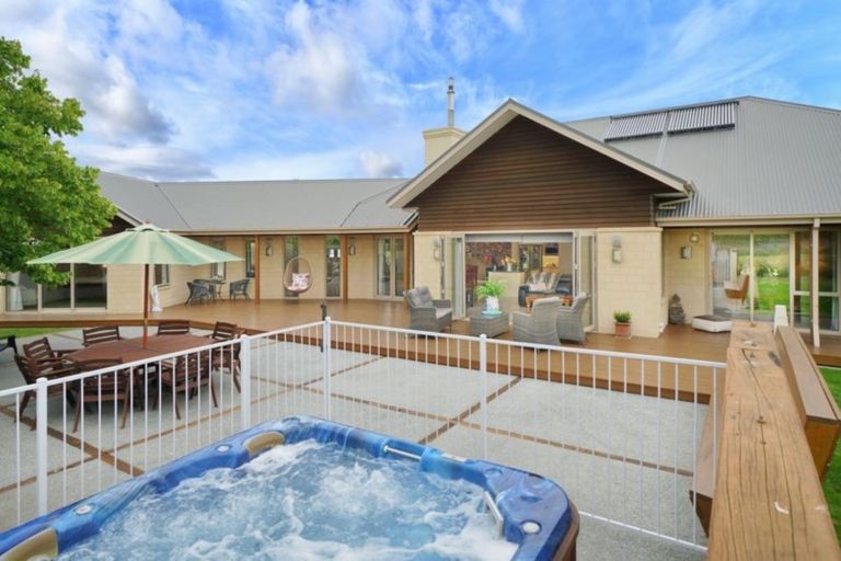 Photo of property in 168 Flaxton Road, Flaxton, Kaiapoi, 7691