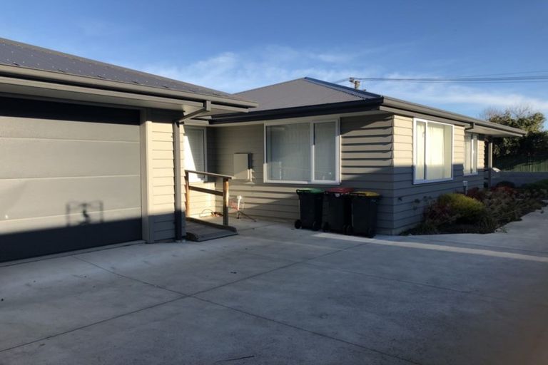 Photo of property in 12 Searells Road, Strowan, Christchurch, 8052