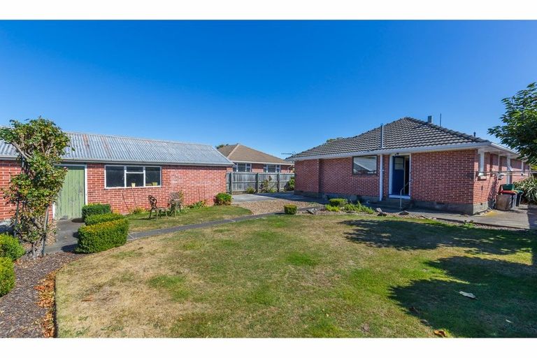 Photo of property in 8 Roslyn Avenue, Mairehau, Christchurch, 8052