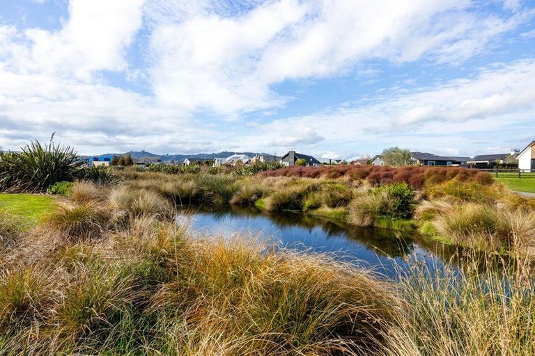 Photo of property in 15 Moemoea Place, Cambridge, 3434