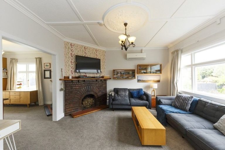 Photo of property in 557 Ruahine Street, Hokowhitu, Palmerston North, 4410