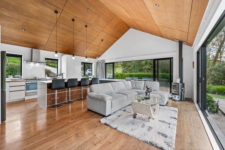 Photo of property in 685 Inland Road, Helensville, 0875