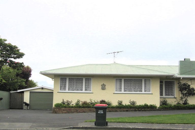 Photo of property in 12 Lemari Avenue, Stoke, Nelson, 7011