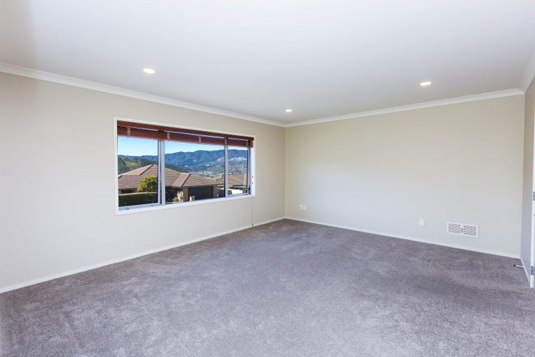 Photo of property in 118 Kirton Drive, Riverstone Terraces, Upper Hutt, 5018