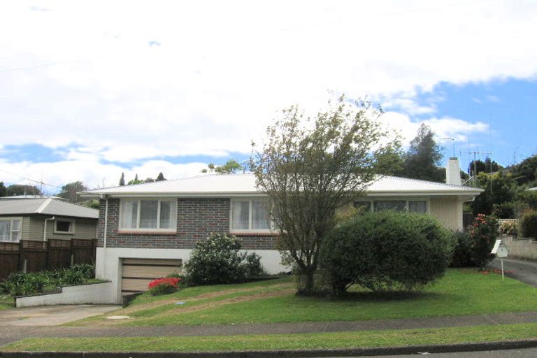 Photo of property in 3 Crombie Street, Bellevue, Tauranga, 3110