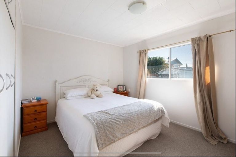 Photo of property in 3/5 The Crescent, Waihi Beach, 3611