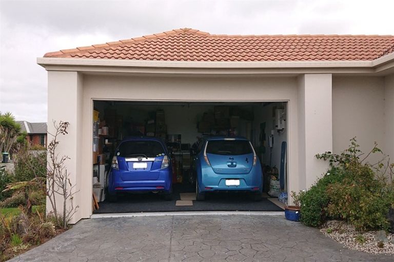 Photo of property in 6 Primula Place, Waimairi Beach, Christchurch, 8083