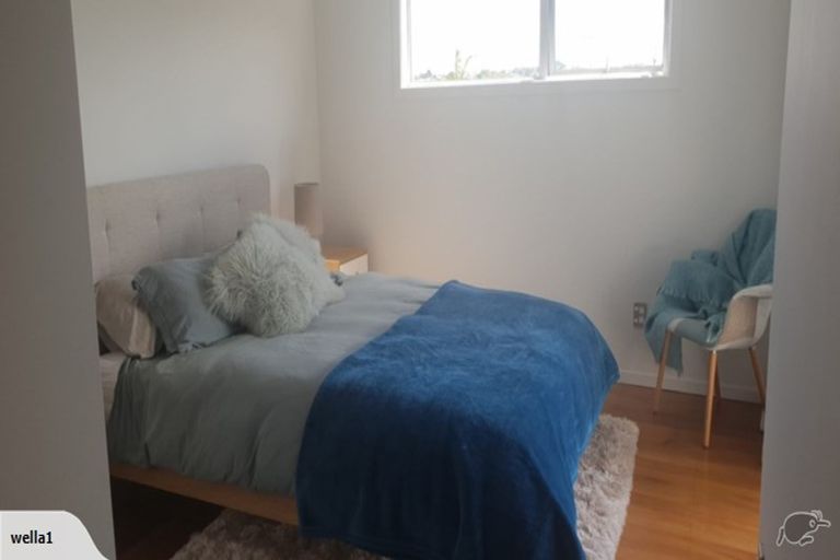 Photo of property in 4/318 Beach Road, Campbells Bay, Auckland, 0630