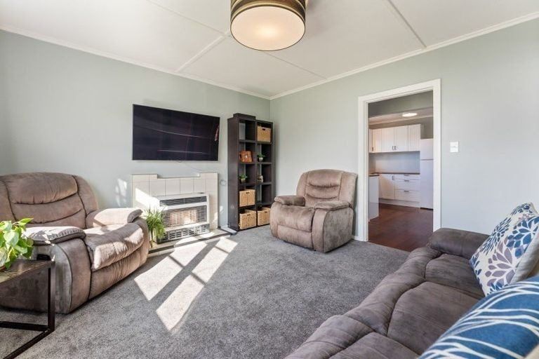 Photo of property in 43 Lewis Avenue, Aramoho, Whanganui, 4500