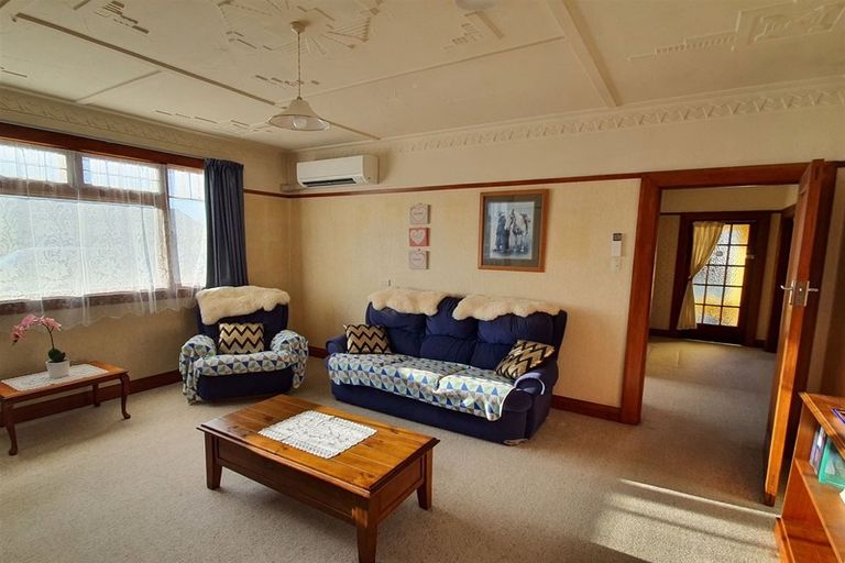 Photo of property in 67 High Street, Waimate, 7924