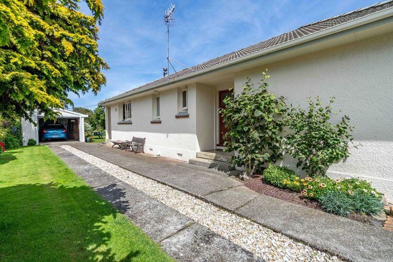 Photo of property in 53 Adamson Crescent, Glengarry, Invercargill, 9810
