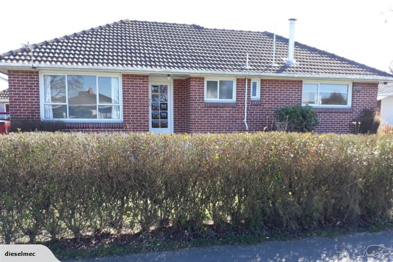 Photo of property in 43 Veitches Road, Casebrook, Christchurch, 8051