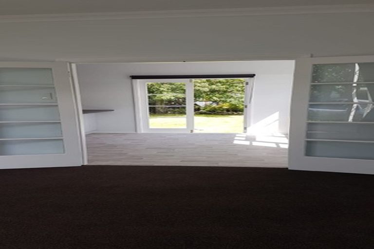 Photo of property in 24 Rewa Street, Takaro, Palmerston North, 4412