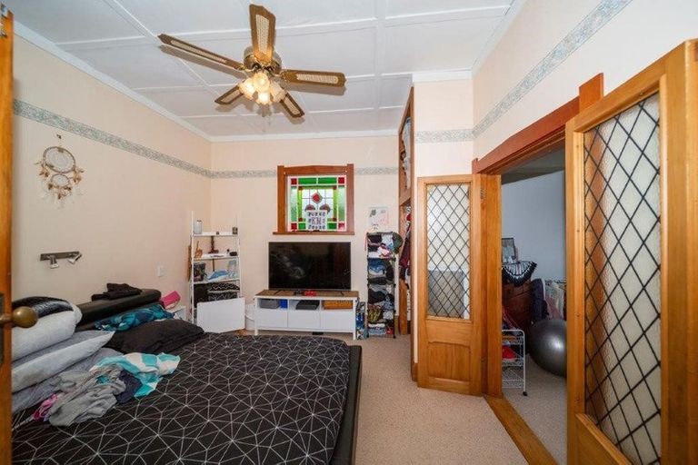 Photo of property in 17 Clifford Street, Hawera, 4610