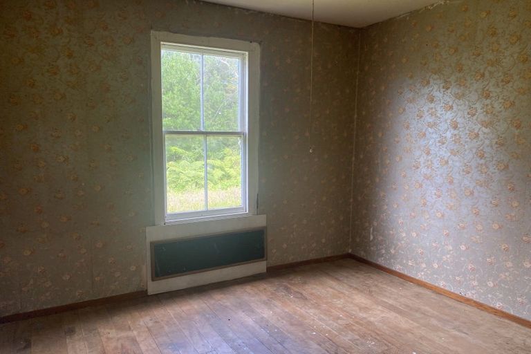 Photo of property in Waipiro Road, Te Puia Springs, Tokomaru Bay, 4079