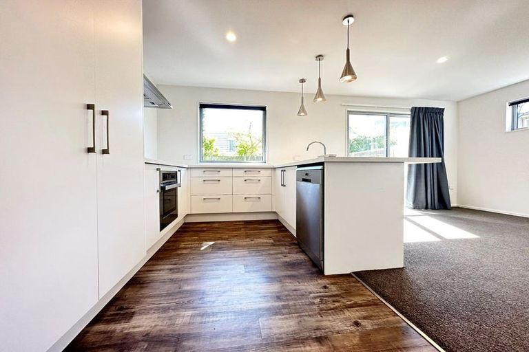 Photo of property in 160j Rossall Street, Merivale, Christchurch, 8014