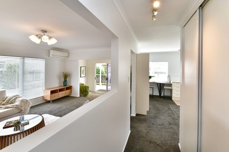 Photo of property in 12 Forest Glen, Orewa, 0931