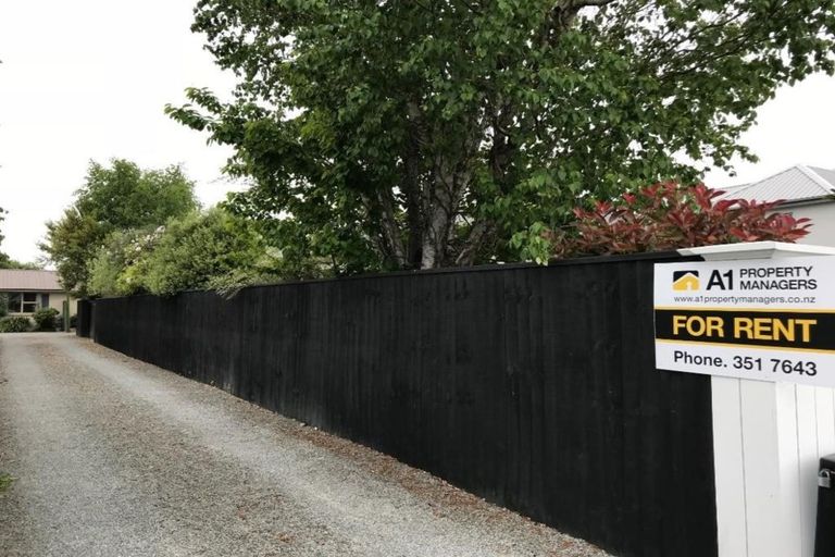 Photo of property in 2/170 Idris Road, Strowan, Christchurch, 8052