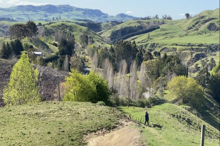 Photo of property in 1601 Kahuranaki Road, Kahuranaki, 4295