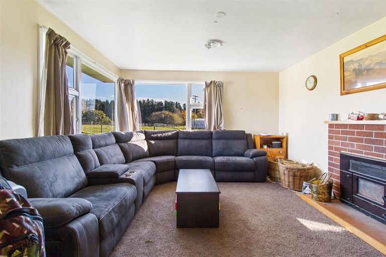 Photo of property in 918 Hunter Makikihi Road, Hunter, Timaru, 7971