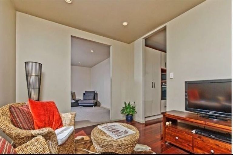 Photo of property in 21 Joy Street, Albany Heights, Auckland, 0632