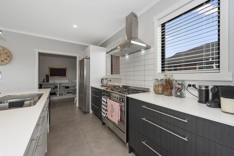 Photo of property in 36 Helen June Avenue, Flagstaff, Hamilton, 3210