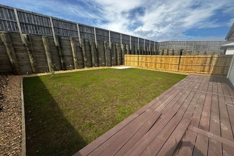 Photo of property in 17 Kowaitau Avenue, Beachlands, Auckland, 2018