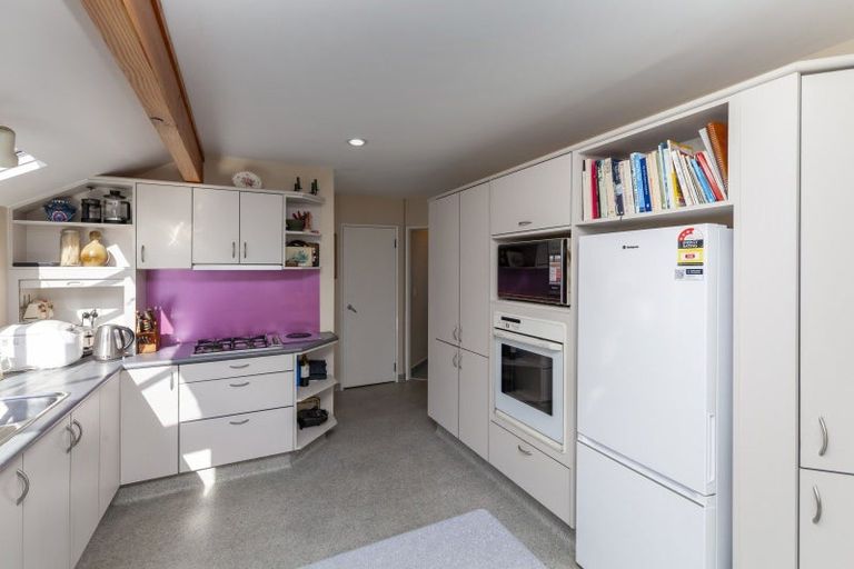 Photo of property in 6b Wharemauku Road, Raumati Beach, Paraparaumu, 5032