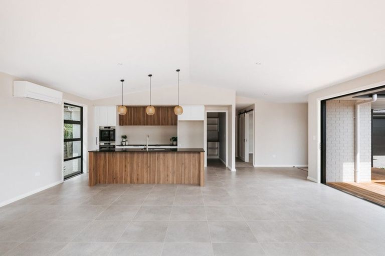 Photo of property in 8 Kingson Court, Omokoroa, 3114