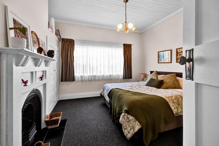 Photo of property in 37 Dixon Avenue, Hawera, 4610