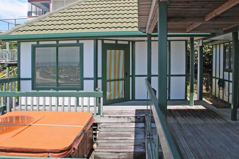 Photo of property in 25 Ridge Road, Tairua, 3508