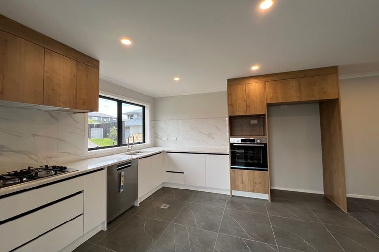 Photo of property in 9d North Ridge Drive, Rototuna North, Hamilton, 3210