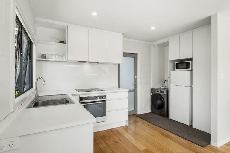 Photo of property in 1/22 Don Croot Street, Morningside, Auckland, 1021