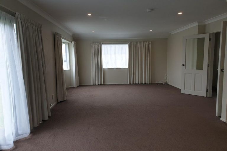 Photo of property in 19 Mandel Mews, Waiwhetu, Lower Hutt, 5010
