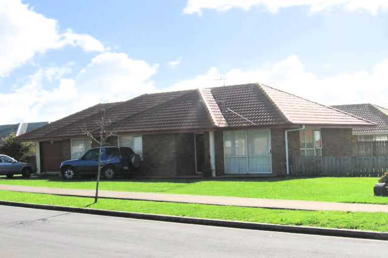 Photo of property in 213 Te Irirangi Drive, Flat Bush, Auckland, 2019