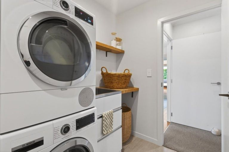 Photo of property in 82 Grange Road, Otumoetai, Tauranga, 3110