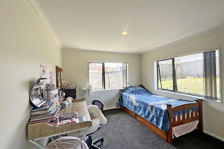 Photo of property in 9 Ali Place, Ranui, Auckland, 0612