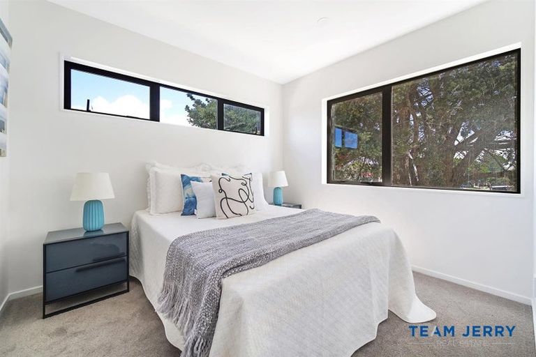 Photo of property in 1/32 Sunlands Drive, Manurewa, Auckland, 2102